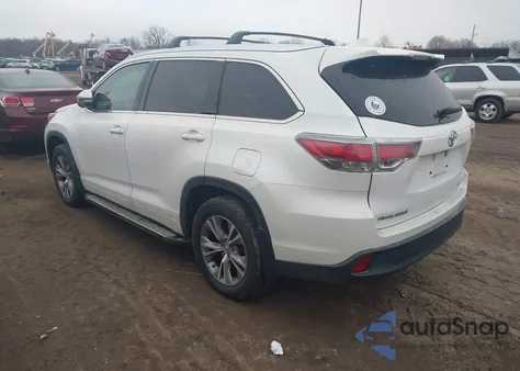2015 Toyota Highlander Xle V6 from USA, damaged, VIN 5TDJKRFH2FS145420